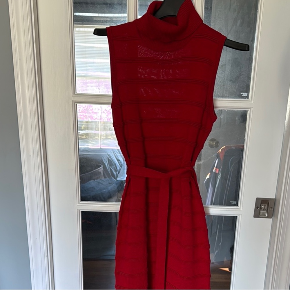 Calvin Klein Elegant Red Sleeveless Dress